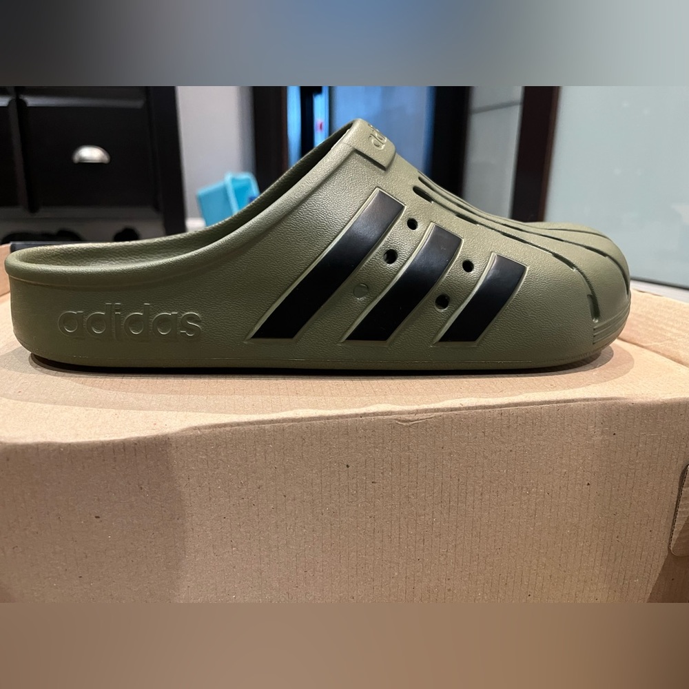 Adidas Adilette clogs SIZE 12